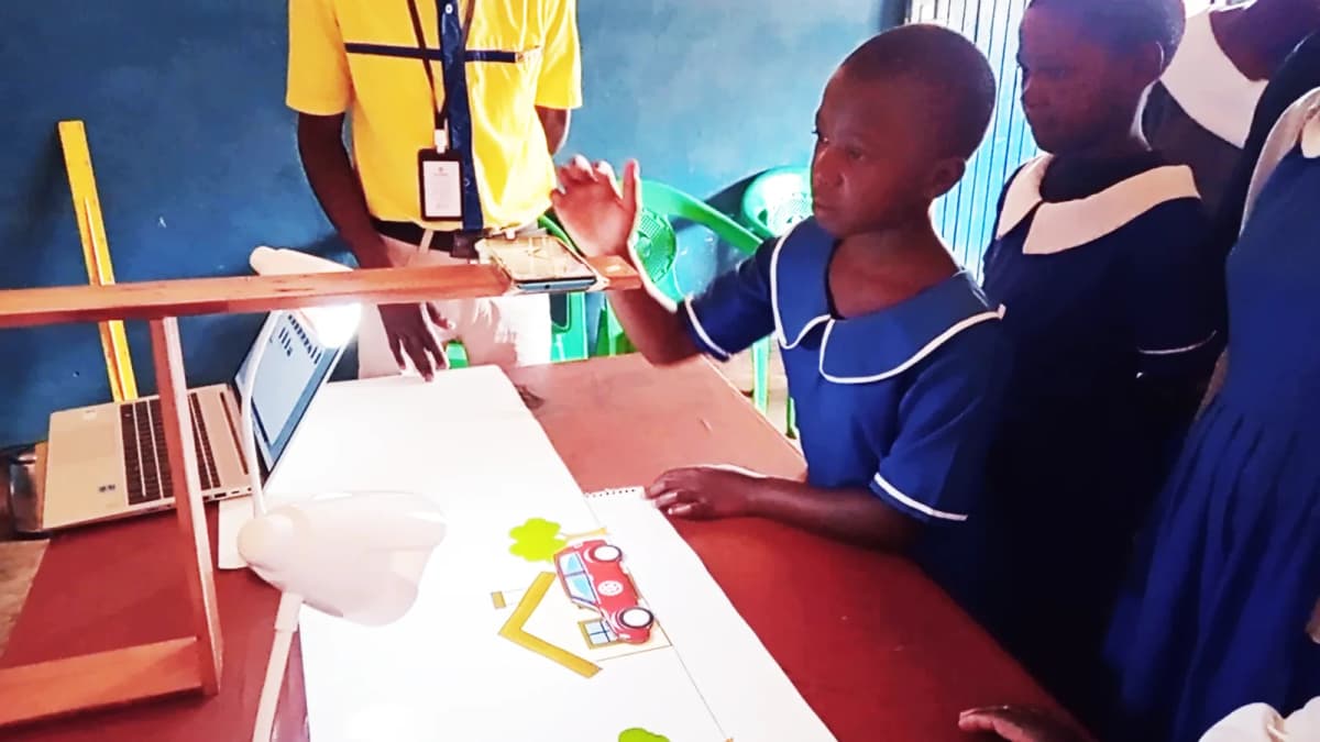 Empowering the Next Generation: Girl Engineer Sparks STEM Passion with Stop Motion Animation Workshop